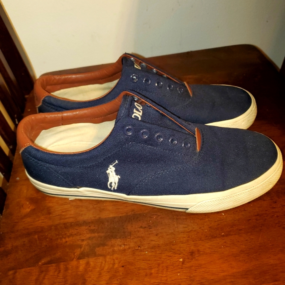 Ralph Lauren Polo size 9